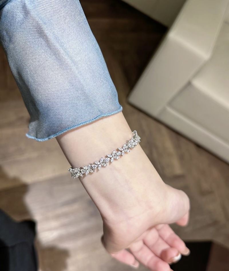 T*f*ny bracelets